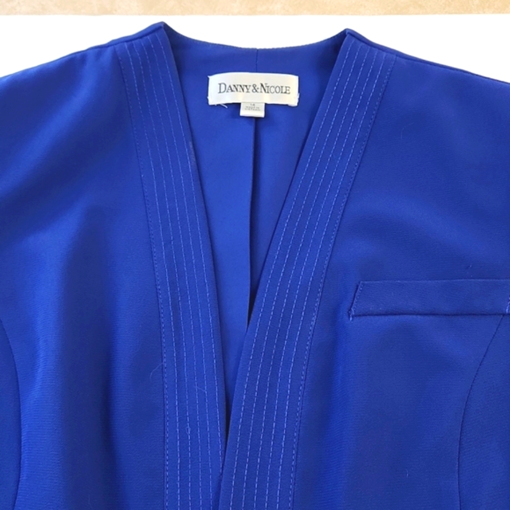 Beautiful Misses Danny & Nicole lined jacketed dress - Size 14
